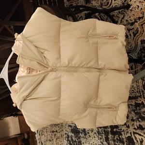 Aaron & Amber cream faux leather puffer hooded vest size small